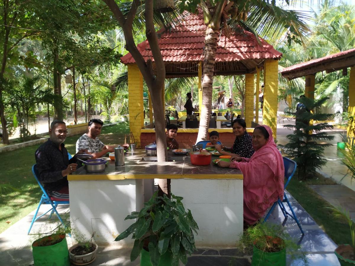 Holiyday In Vgf Farm House Dānishpet المظهر الخارجي الصورة