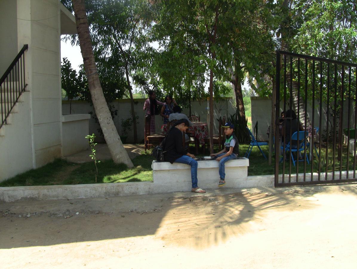 Holiyday In Vgf Farm House Dānishpet المظهر الخارجي الصورة